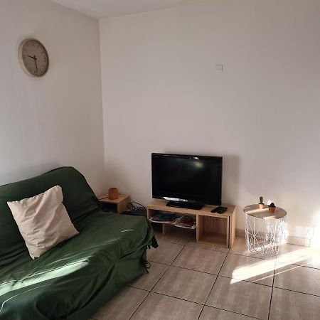 Superbe Appartement Avec Parking Gratuit Et Coin Exterieur Biguglia  Esterno foto